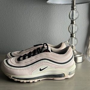 Airmax 97 light soft pink women’s 8. Only worn 5 times